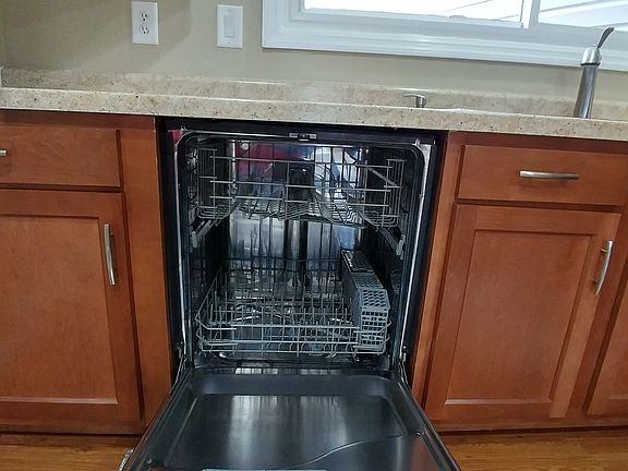 5th image of 7209 N Lakeside Ct #5