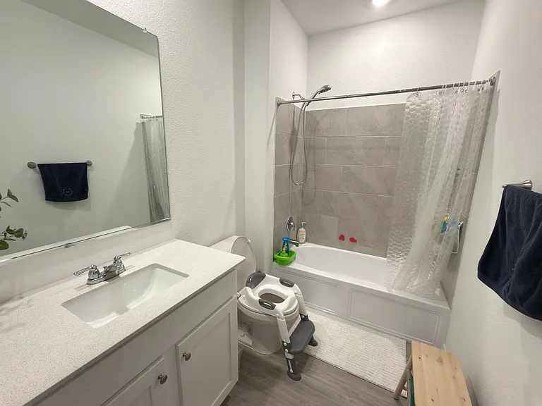 524 Hackney Dr — Photo 8