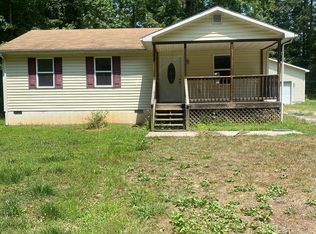 2226 8th St, Victoria, VA 23974