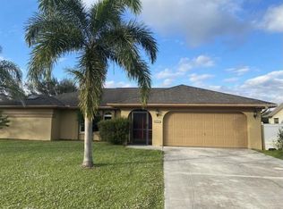 25458 Rampart Blvd, Punta Gorda, FL 33983
