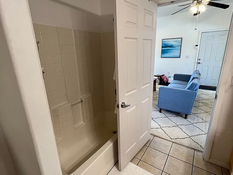 934 N Campbell Ave #3 — Photo 10