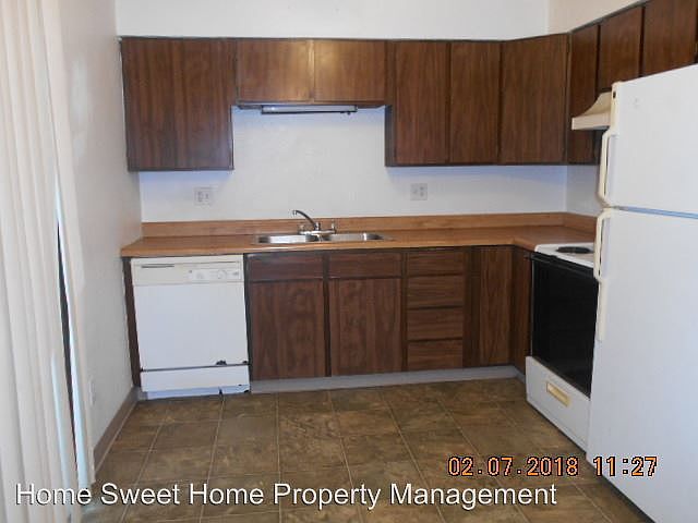 1st image of 1405 E Beacon Ave APT 9