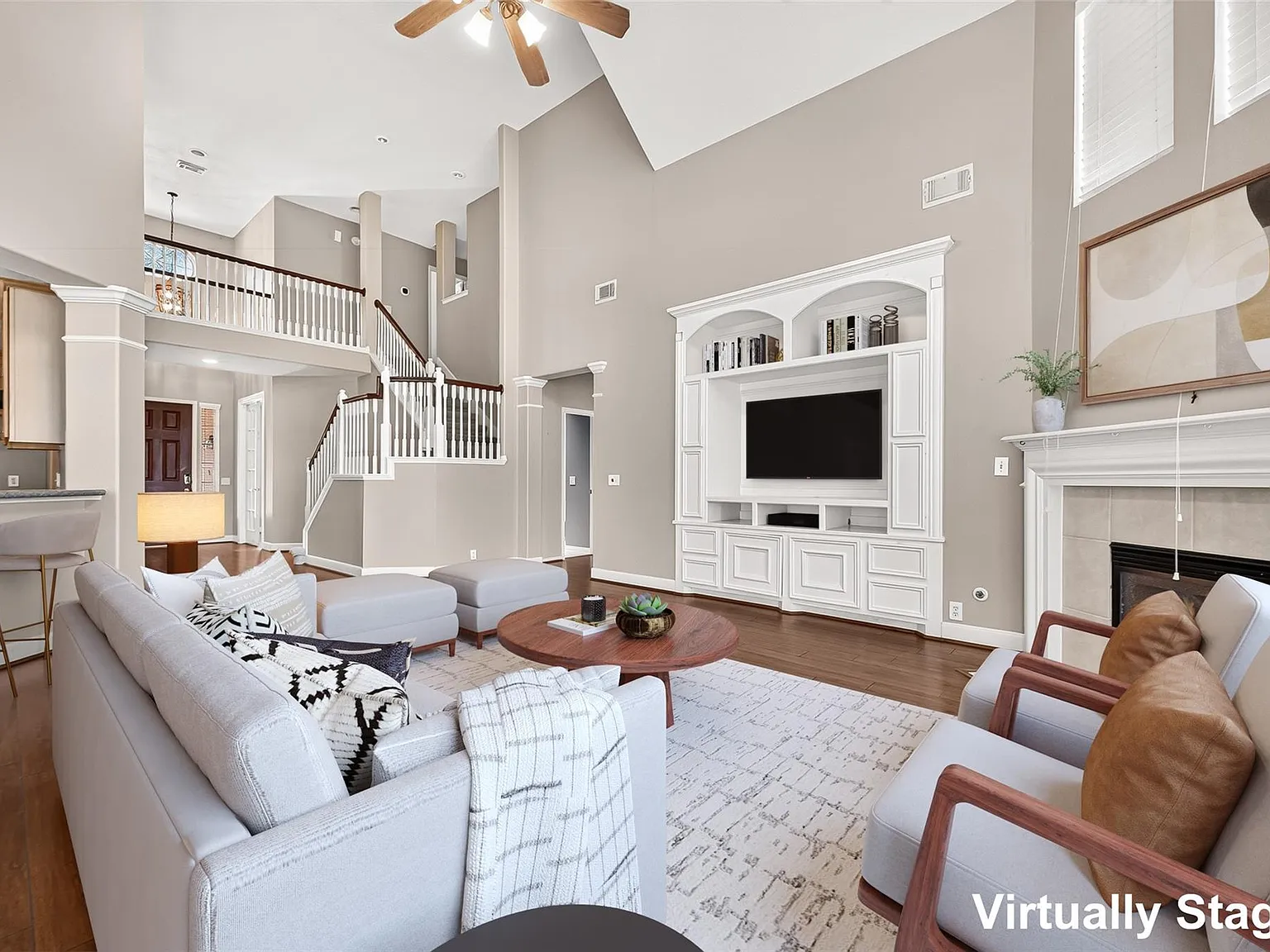 4 bed, 3.5 bath, 3831 sqft, $3,400 — Photo 2