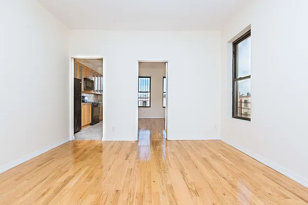 Rented by Nooklyn NYC LLC | media 8