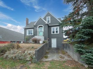 10828 12th Ave SW, Seattle, WA 98146