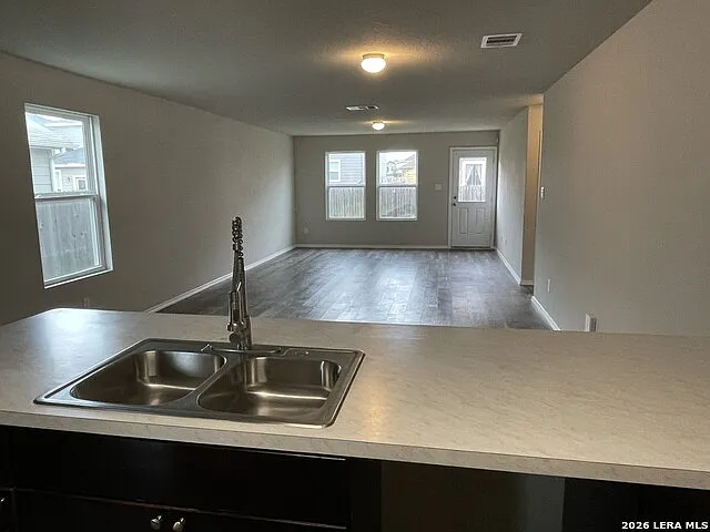 8507 Amistad Cv — Photo 5