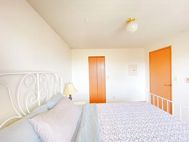 4522 Brooklyn Ave NE — Photo 24