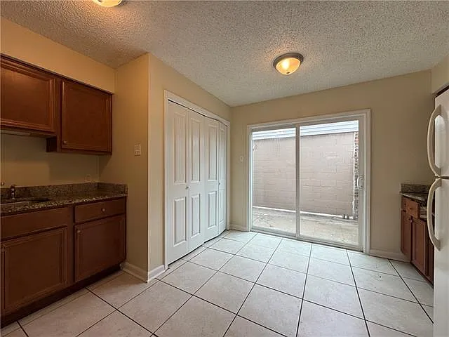 12321 River Rd #8 — Photo 3