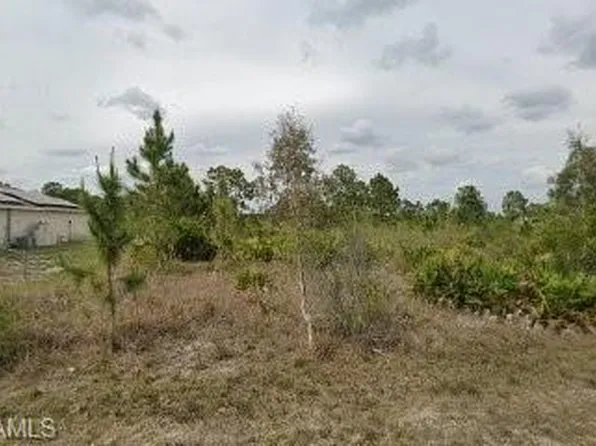 2912 45th ST W, LEHIGH ACRES, FL 33971