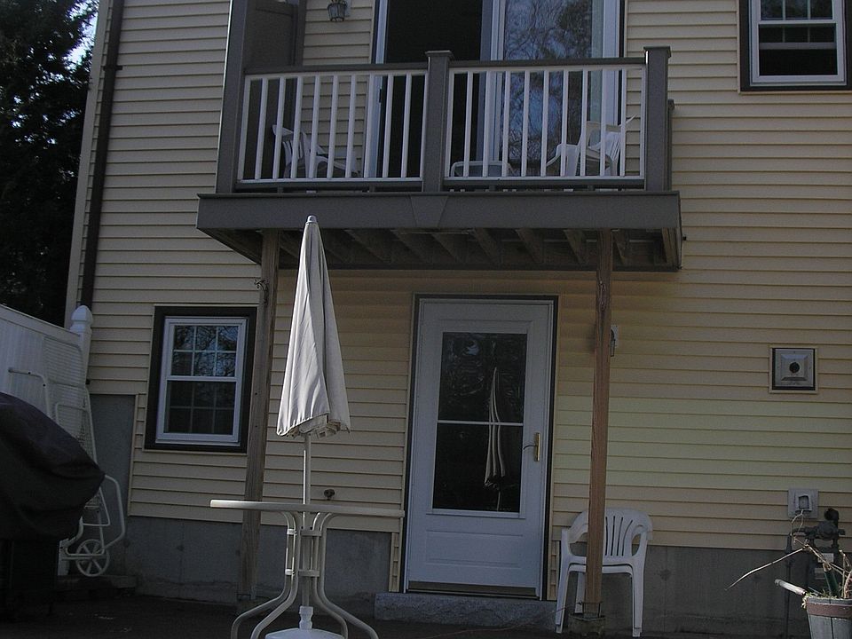 2nd image of 18 Crystal Way