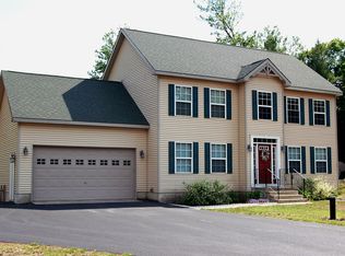 29 Locust Ridge Dr, Corinth, NY 12822