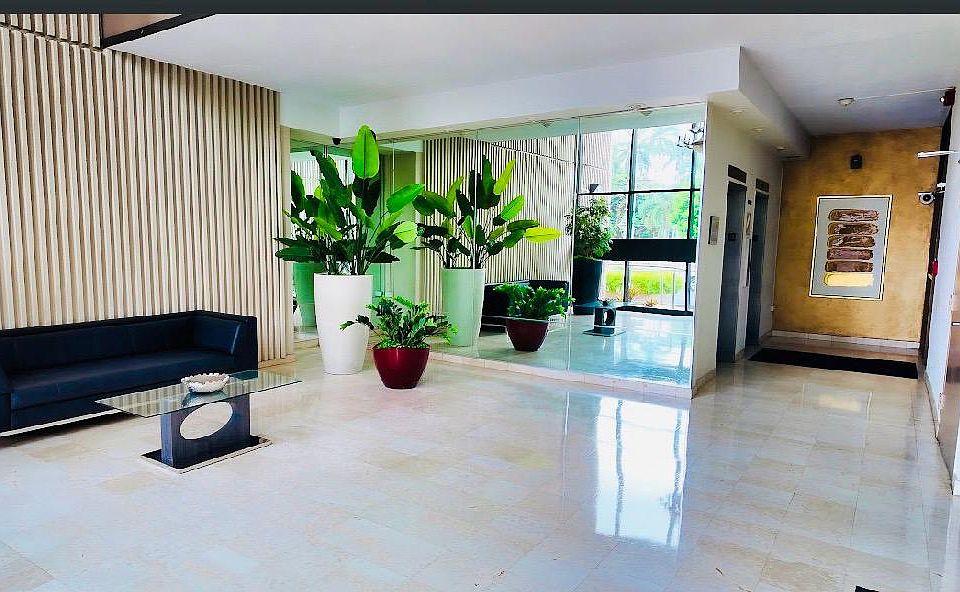 2nd image of G4 Avenue San Patricio #601