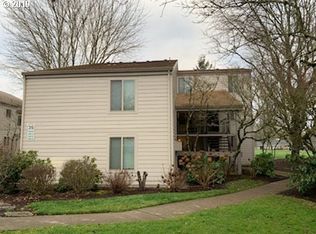 10070 SW Trapper Ter, Beaverton, OR 97008