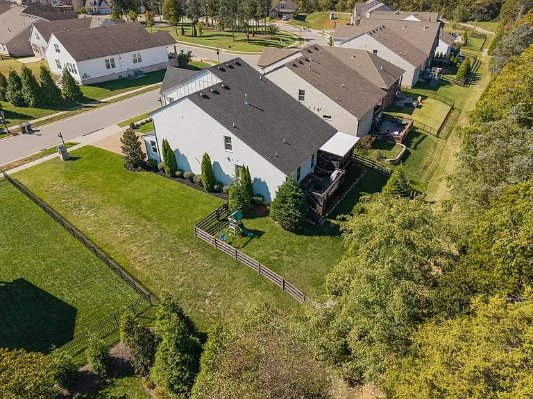 405 Edenfield Pass — Photo 40