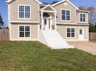 1250 Persimmon Place Dr, Bethlehem, GA 30620