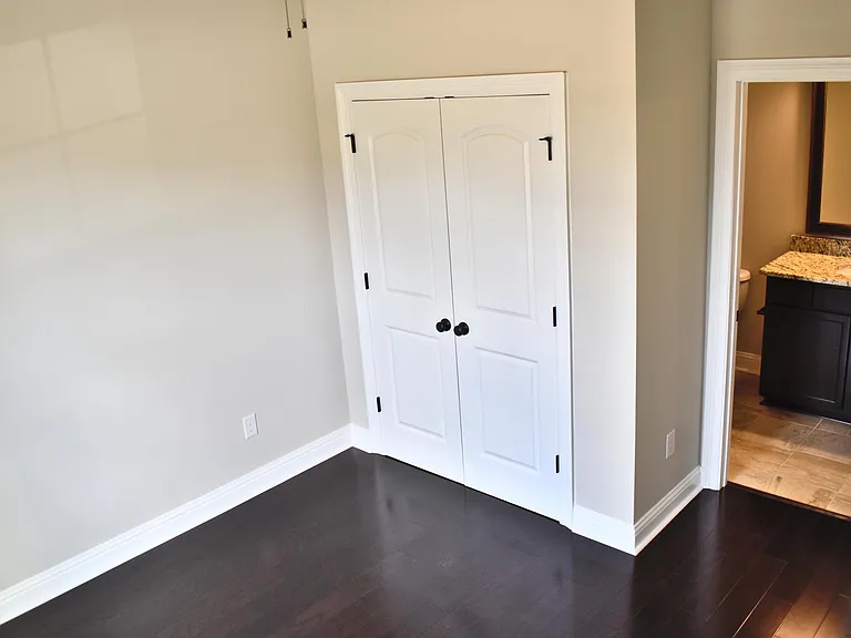 Bedroom 4 w/ Private Bathroom