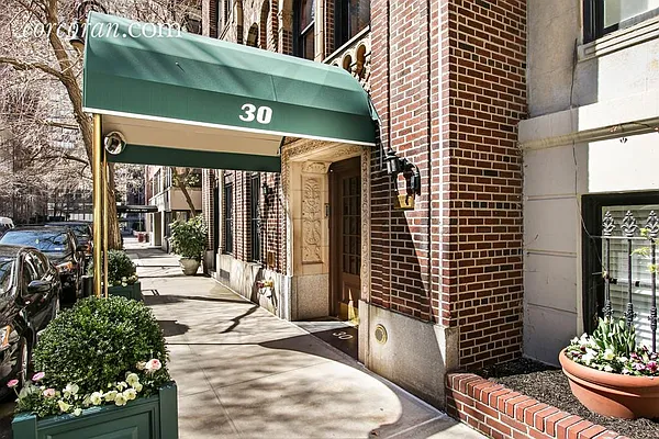 Sold by Corcoran | media 17