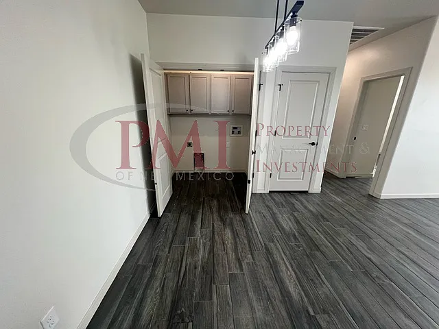 376 Dusty 5491 Ledesma — Photo 17