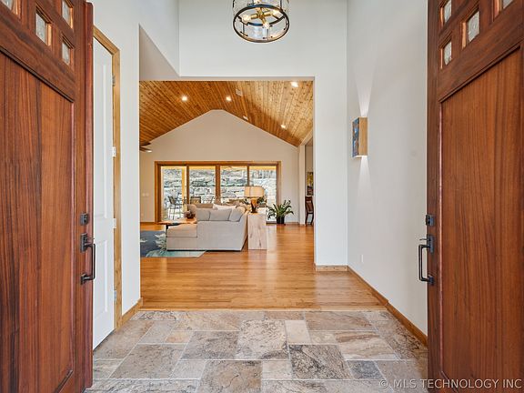 5th image of 8890 S 39th West Ave