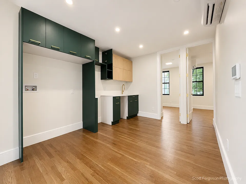 55 Duffield St #2