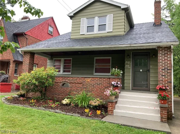 3566 Cedarbrook Rd, Cleveland Heights, OH 44118