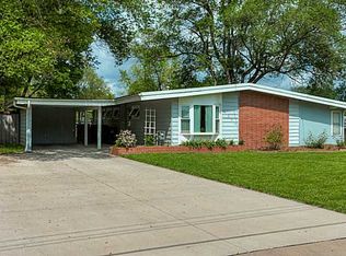 4607 Wakonda Pkwy, Des Moines, IA 50315