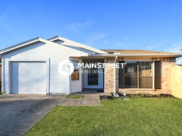 404 Weaver St, Cedar Hill, TX 75104