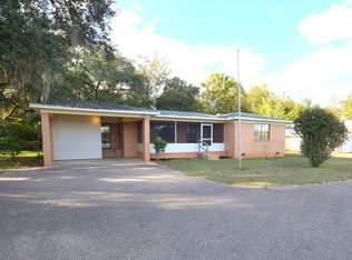 5681 Ellaville Rd, Campbellton, FL 32426