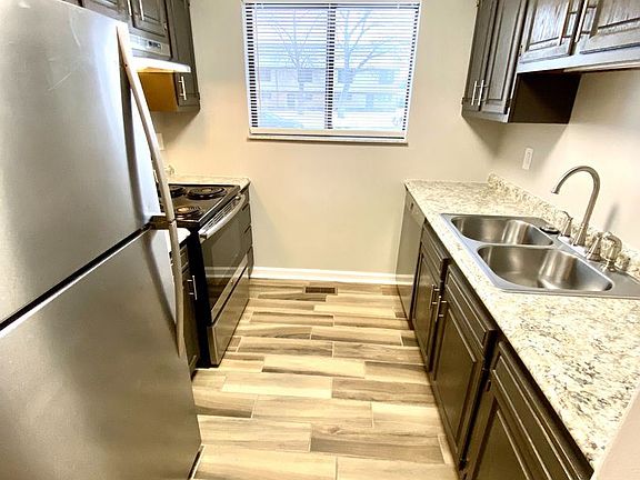3rd image of 7817 Betsy Ross Cir #9348717