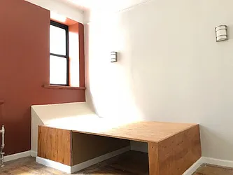 Rented by Lang Realty LLC