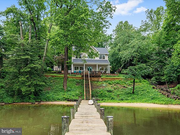 4th image of 1018 Plum Creek Dr