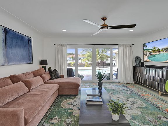 5th image of 5711 Bayview Drive