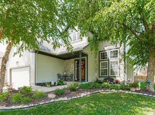 1910 N 159th Ter, Basehor, KS 66007