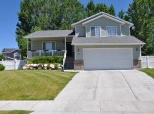 216 Sunstone Cir, Logan, UT 84321