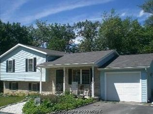 1990 Wren Ct, Chambersburg, PA 17202