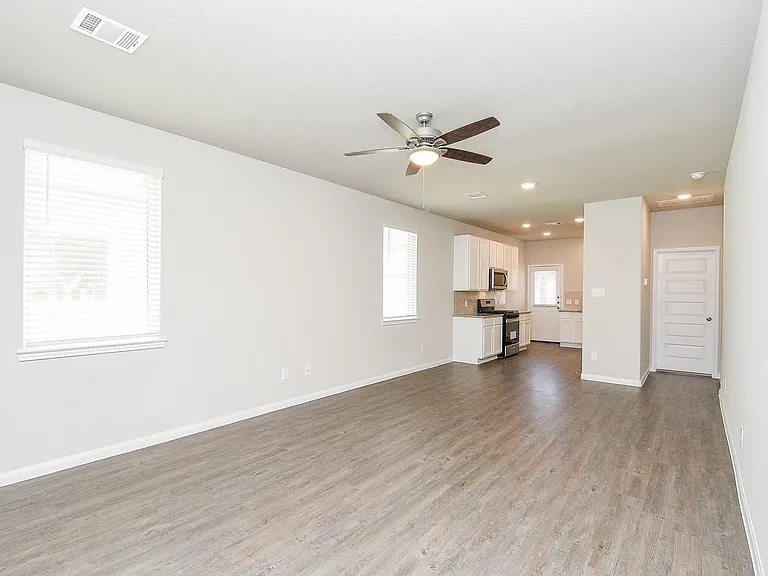 14042 Chinook Dr — Photo 6