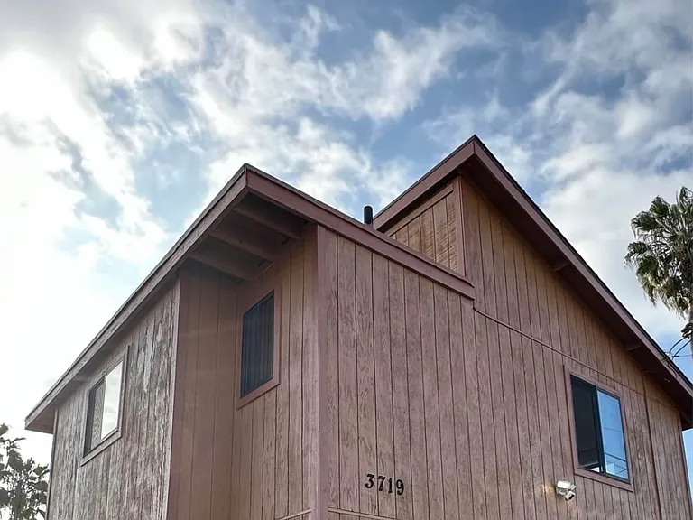 3719 Cherokee Ave — Photo 1