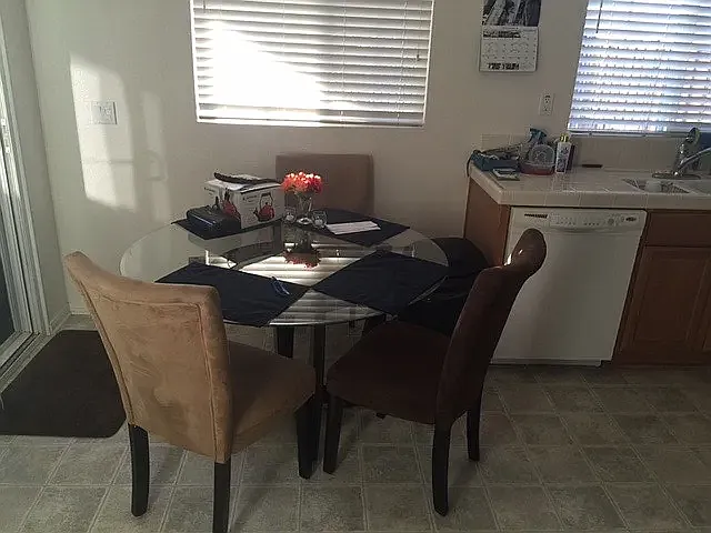 Breakfast nook