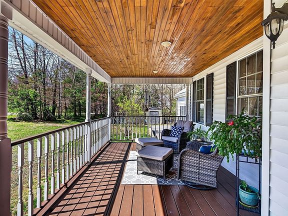 4th image of 58 Laurel View Rd
