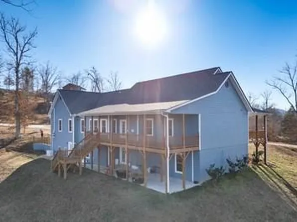 405 Lola Dr, Blairsville, GA 30512