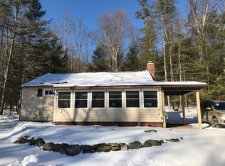 60 Red Oak Ln, Milroy, PA 17063