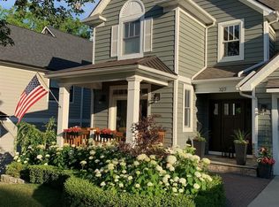 327 W 2nd St, Rochester, MI 48307