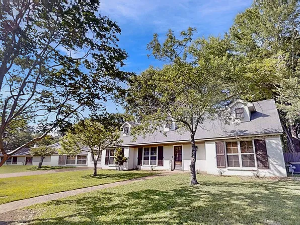 136 Westlake Dr, Brandon, MS 39047