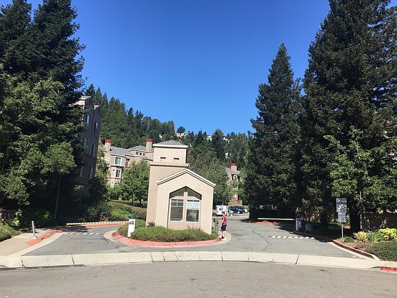 Entry gate to Parkwoods.