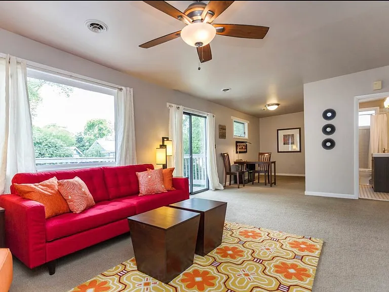 1709 Villa Pl #B — Photo 2