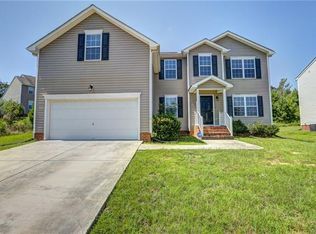3506 Rossington Blvd, Chester, VA 23831