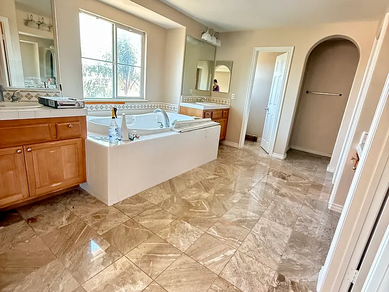 12553 Winery Dr — Photo 9