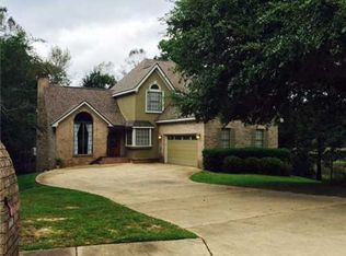 1052 Conley Cres, Ocean Springs, MS 39564