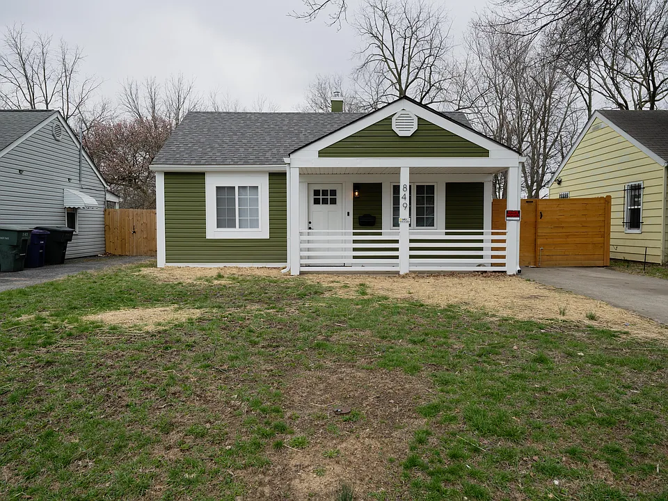 849 Brentnell Ave