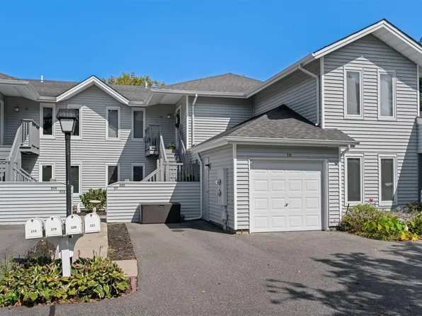 221 W Elton Court #221, Saint James, NY 11780